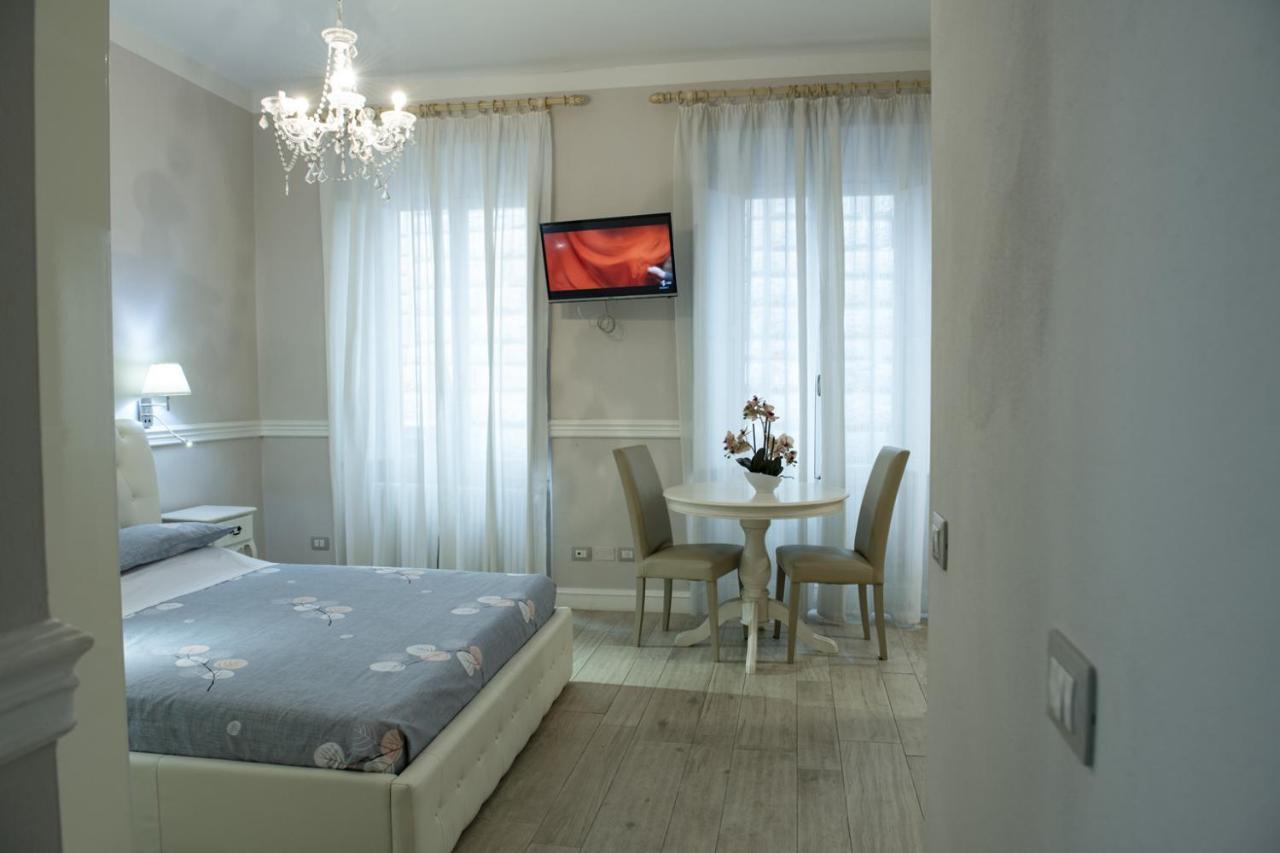 Mamo Florence - Leoni Di Firenze Apartments Экстерьер фото